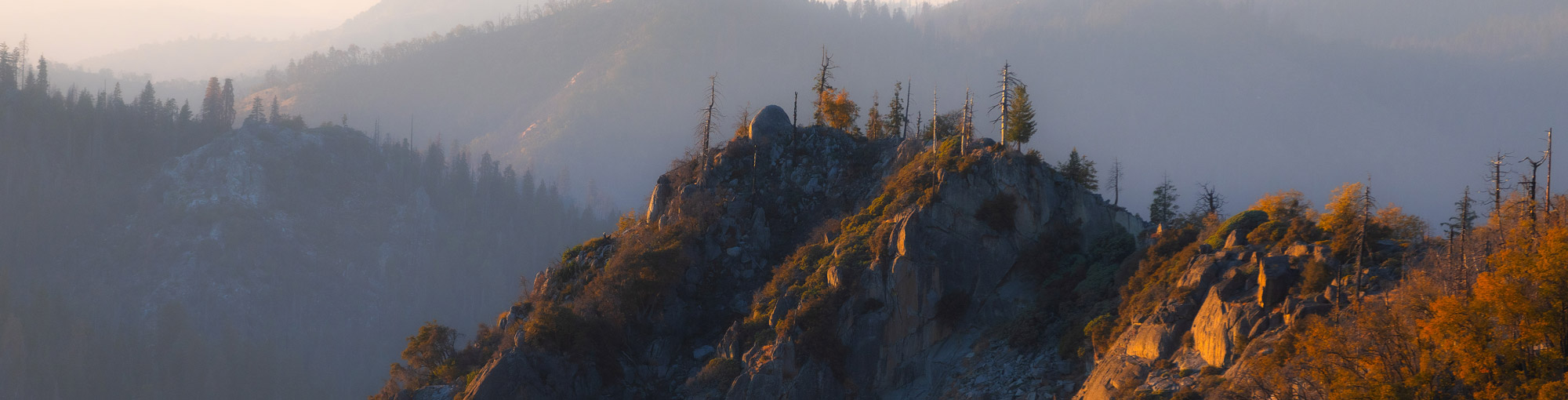 A scenic mountain vista in Kings Canyon National Park